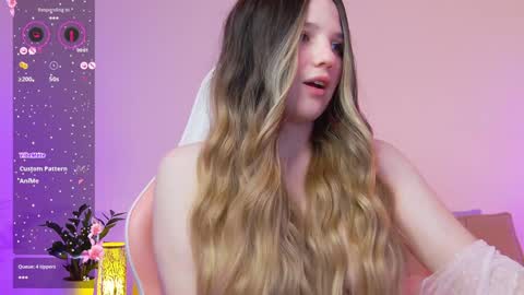 Roxy online show from February 2025 12:17:01 AM