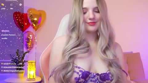 Roxy online show from February 2025 03:23:02 AM