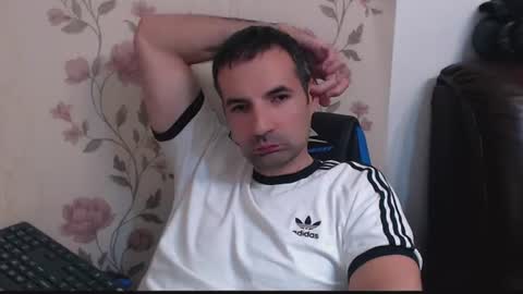 Snapshot of gianni_lion chatting on July 2026 06:13:01 PM Gianni online show from July 2026 06:13:01 PM