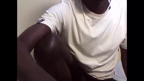 giant_couples online show from December 2025 11:16:02 AM