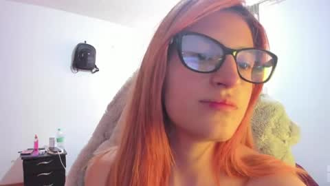 Snapshot of giaroussel chatting on June 2026 02:12:01 PM GiaRoussel online show from June 2026 02:12:01 PM