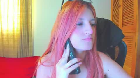 GiaRoussel online show from June 2026 03:49:02 PM