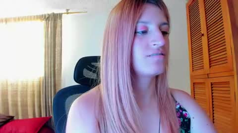 GiaRoussel online show from July 2026 09:25:02 PM