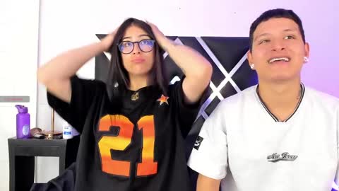 Snapshot of giax_ chatting on April 2026 01:24:01 PM Gia and Tx online show from April 2026 01:24:01 PM