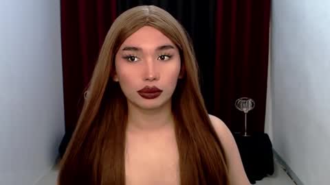 Snapshot of giaxxx01 chatting on January 2025 04:47:02 AM Gia X online show from January 2025 04:47:02 AM