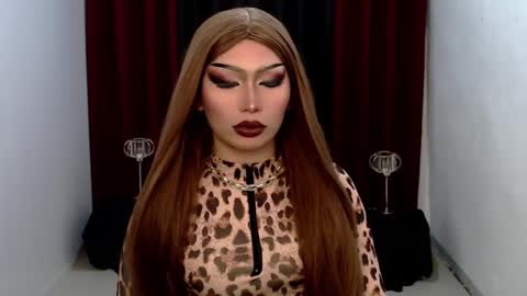 Snapshot of giaxxx01 chatting on January 2025 05:37:02 AM Gia X online show from January 2025 05:37:02 AM