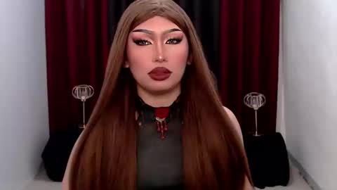 Snapshot of giaxxx01 chatting on February 2025 04:14:02 AM Gia X online show from February 2025 04:14:02 AM