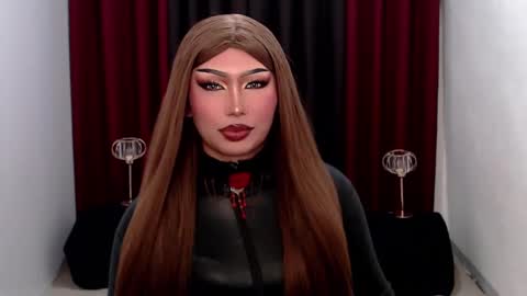 Snapshot of giaxxx01 chatting on February 2025 07:18:02 AM Gia X online show from February 2025 07:18:02 AM