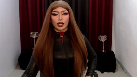 Snapshot of giaxxx01 chatting on February 2025 06:31:01 AM Gia X online show from February 2025 06:31:01 AM