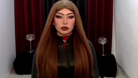 Snapshot of giaxxx01 chatting on February 2025 04:04:02 AM Gia X online show from February 2025 04:04:02 AM