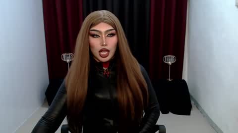 Snapshot of giaxxx01 chatting on February 2025 06:00:01 AM Gia X online show from February 2025 06:00:01 AM