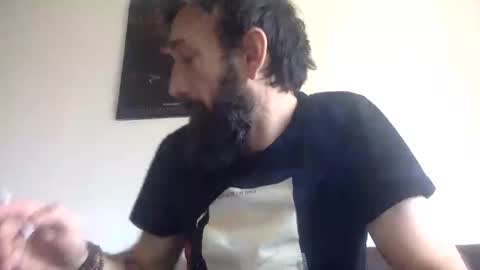 Snapshot of giggy81 chatting on October 2025 12:28:02 PM iggy online show from October 2025 12:28:02 PM