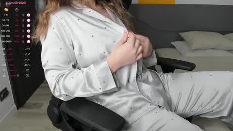 Snapshot of gigihadd chatting on February 2025 07:29:01 PM gigihadd online show from February 2025 07:29:01 PM