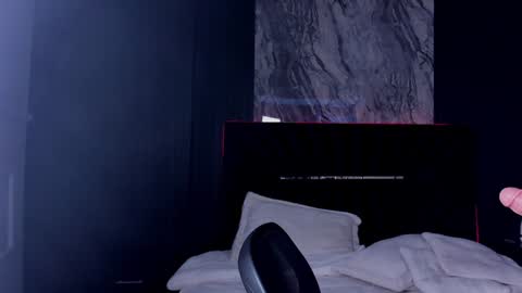 Gigi Doll online show from February 2025 02:38:02 PM