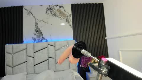 Snapshot of gigiidoll chatting on January 2026 11:34:01 AM Gigi Doll online show from January 2026 11:34:01 AM