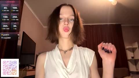 Molly online show from November 2025 07:23:02 PM