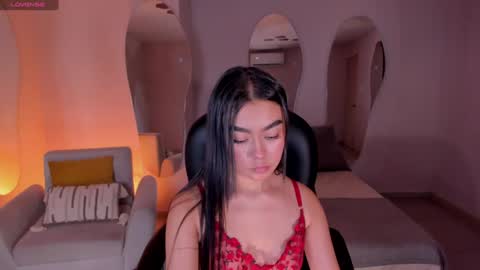 GIGI online show from December 2024 11:51:01 PM