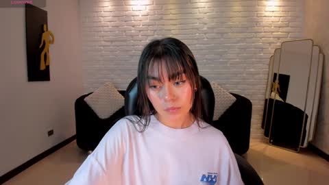 GIGI online show from January 2025 02:27:02 AM