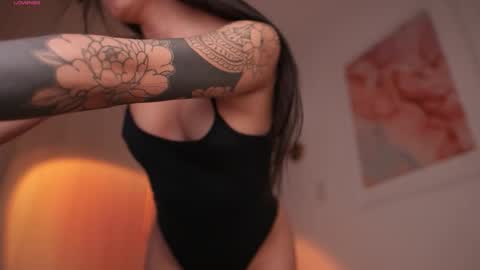 GIGI online show from September 2025 02:00:02 AM