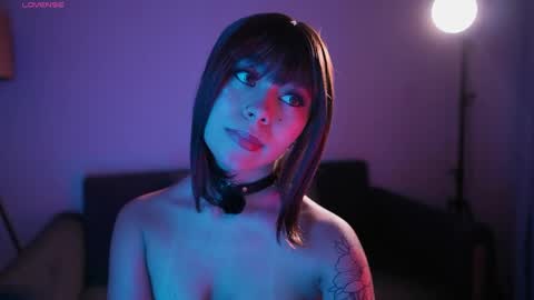 GIGI online show from April 2026 01:22:02 AM