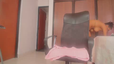 Snapshot of gigimiler8 chatting on September 2025 08:12:02 PM Sharlotte  online show from September 2025 08:12:02 PM