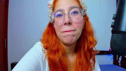 Snapshot of gigimooon chatting on February 2026 12:16:02 AM gigimooon online show from February 2026 12:16:02 AM