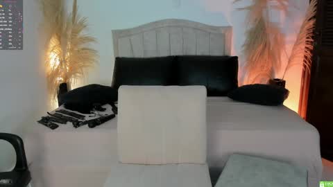 Snapshot of giiny_ chatting on March 2026 02:13:01 AM pamela online show from March 2026 02:13:01 AM