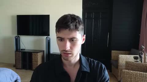 Snapshot of gilbertogonzales chatting on November 2025 02:22:02 AM gilbertogonzales online show from November 2025 02:22:02 AM