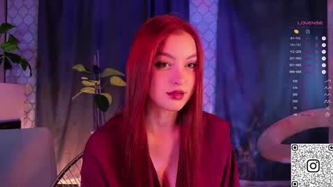 Stacy online show from November 2025 06:18:01 PM