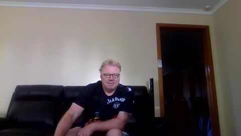 gimmmieoooo online show from February 2026 08:10:01 AM