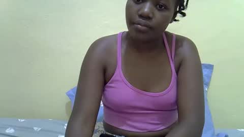 Adiliah online show from February 2026 12:04:01 PM