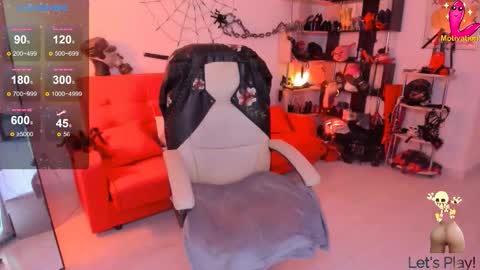 Gina Moor online show from November 2025 02:11:02 AM