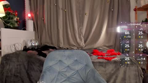 Gina online show from December 2024 12:38:02 PM