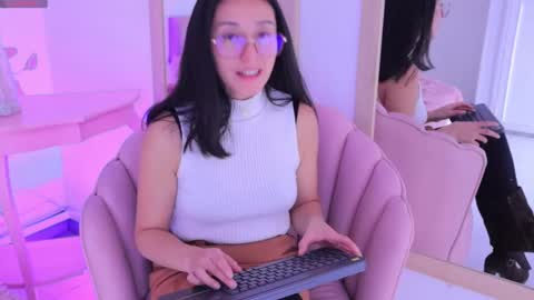 Ginn online show from September 2025 01:11:02 PM