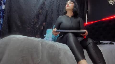 Snapshot of ginger_amarett chatting on January 2025 08:39:01 PM Miss online show from January 2025 08:39:01 PM