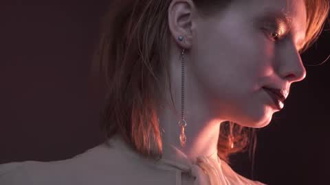 Snapshot of ginger_hugs chatting on October 2025 10:14:02 PM im expecting 350 thumbs up on my altar online show from October 2025 10:14:02 PM