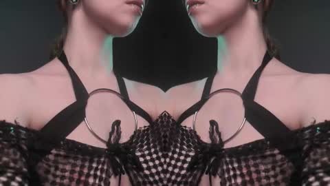        im expecting 350 thumbs up on my altar   online show from December 2025 10:16:01 PM