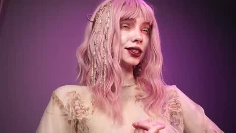 Snapshot of ginger_hugs chatting on March 2026 10:14:02 PM im expecting 350 thumbs up on my altar online show from March 2026 10:14:02 PM