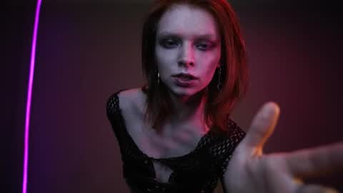 Snapshot of ginger_hugs chatting on April 2026 10:19:02 PM im expecting 350 thumbs up on my altar online show from April 2026 10:19:02 PM