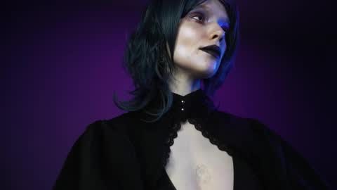 Snapshot of ginger_hugs chatting on April 2026 10:15:01 PM im expecting 350 thumbs up on my altar online show from April 2026 10:15:01 PM