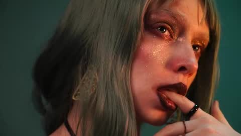 Snapshot of ginger_hugs chatting on April 2026 02:51:02 AM im expecting 350 thumbs up on my altar online show from April 2026 02:51:02 AM