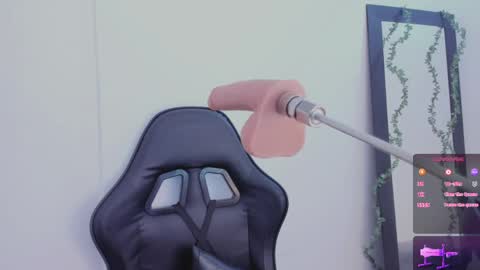 Snapshot of ginger_raize chatting on March 2026 01:40:02 AM Kloe online show from March 2026 01:40:02 AM