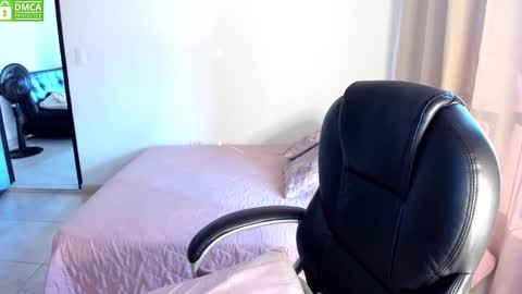  Diana   online show from January 2025 12:39:01 PM