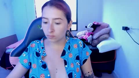 Snapshot of ginger_sweetty chatting on February 2025 10:14:02 PM Ginger online show from February 2025 10:14:02 PM