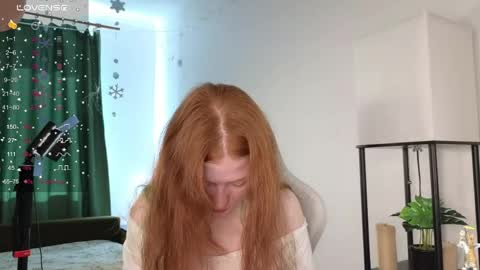 Snapshot of gingercute17 chatting on April 2026 05:16:01 AM gingercute17 online show from April 2026 05:16:01 AM