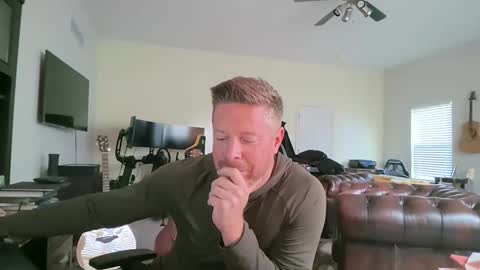 Snapshot of gingerzaddy chatting on October 2025 08:24:02 PM gingerzaddy online show from October 2025 08:24:02 PM