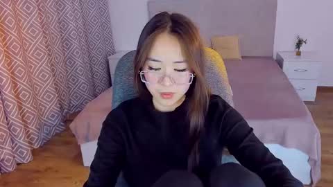 Ginny online show from December 2024 02:31:02 PM