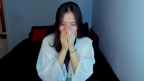 Ginny online show from March 2025 09:01:01 PM