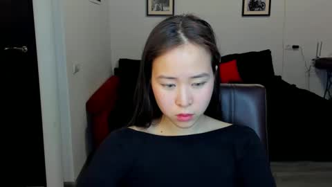 Ginny online show from March 2025 11:27:01 PM