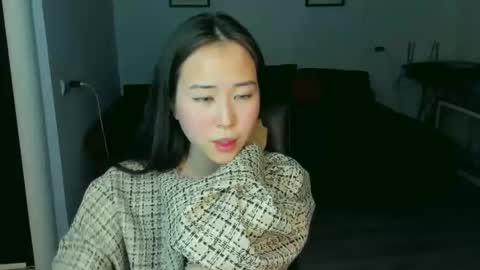 Ginny online show from March 2025 09:29:01 PM